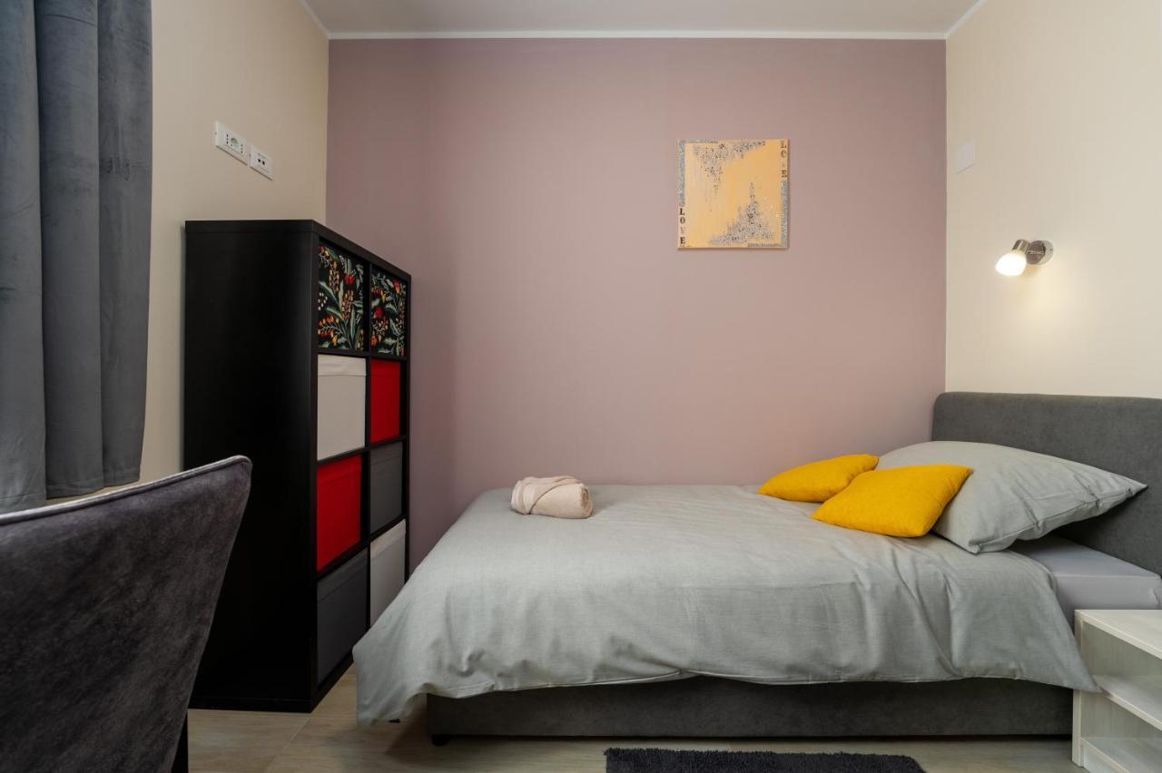 Holiday House Leana Pazin Exterior foto
